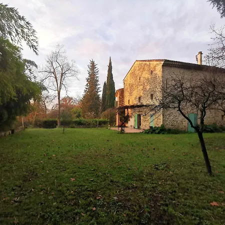 Ferienhaus Maison De 4 Chambres A Laudun L'Ardoise Avec Magnifique Vue Sur La Ville Jardin Amenage Et Wifi *